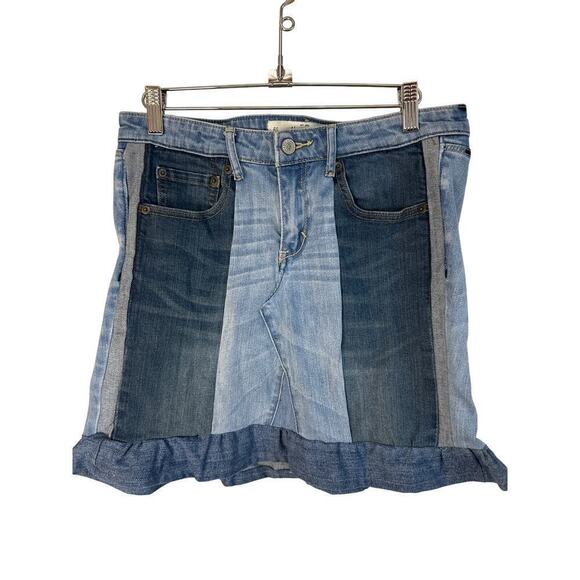 Cool Repurposed Denim Skirt, Abercrombie and Levi's,Womens Size 6, One of a Kind - Picture 2 of 5